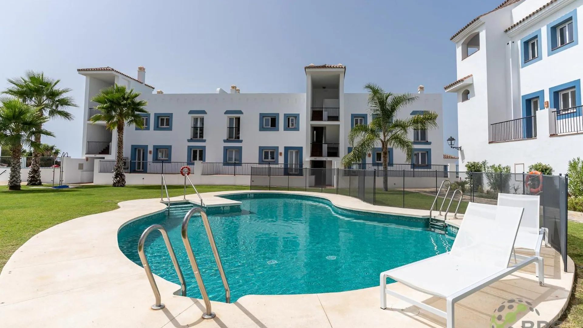 Elegant And Stylish Retreat 592 Apartment Estepona