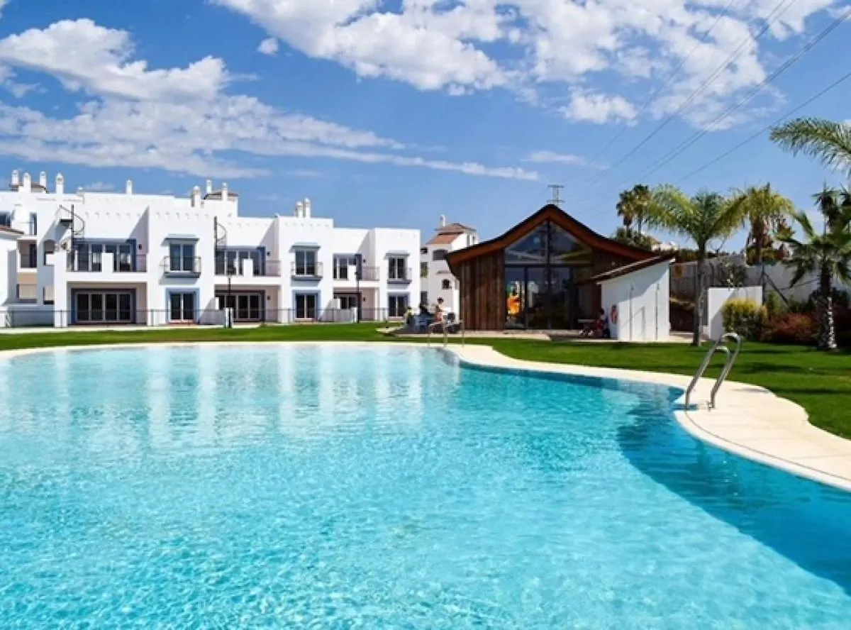 Elegant And Stylish Retreat 592 Apartment Estepona