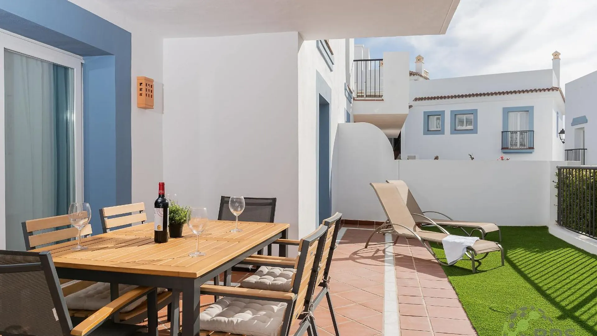 Elegant And Stylish Retreat 592 Apartment Estepona