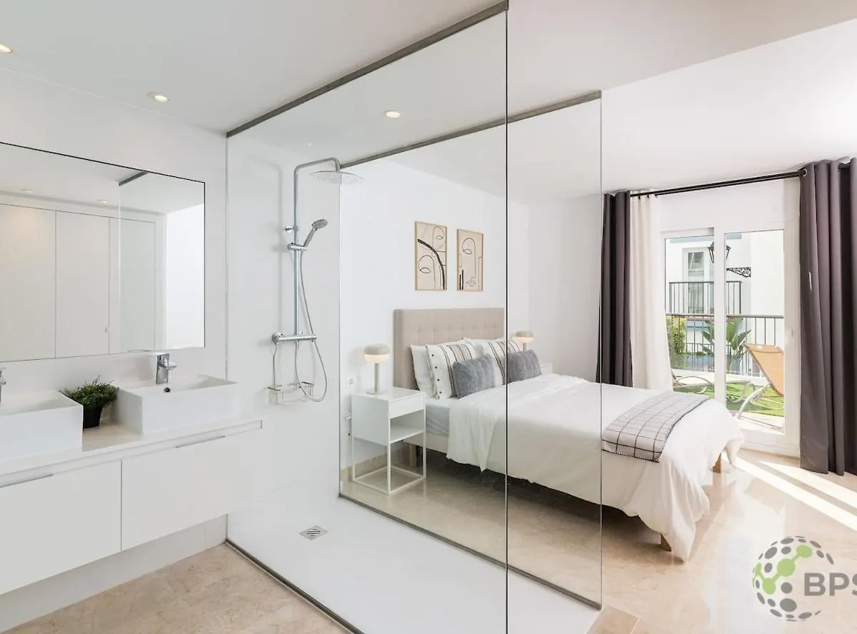Elegant And Stylish Retreat 592 location